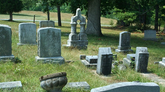 Tips for Keeping Your Headstone/Monument Looking Its Best