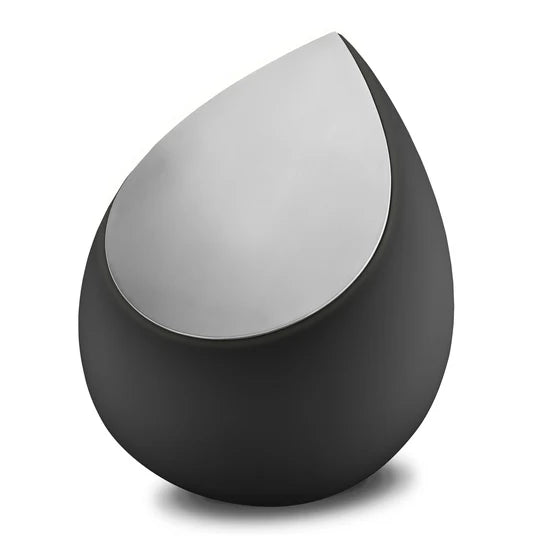 Drop Black (Adult)