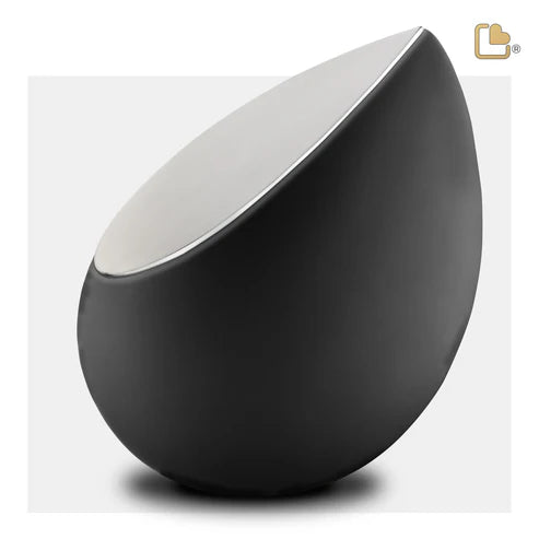Drop Black (Adult)