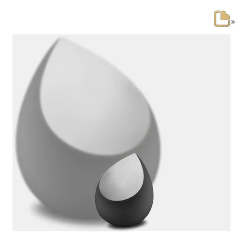 Drop Black (Keepsake)