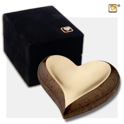Speckled Auburn (Keepsake Heart)