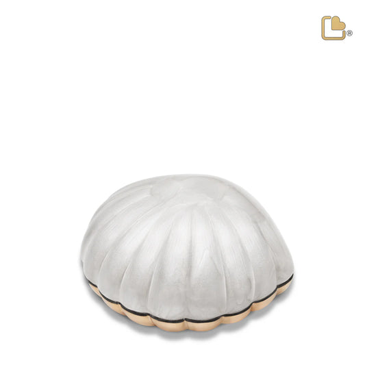 Pearl White (Keepsake Clam)