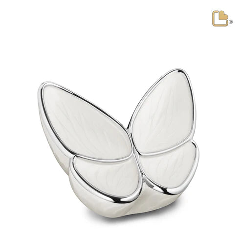 Wings of Hope Pearl (Medium)
