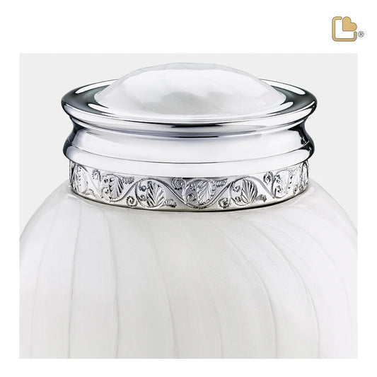 Blessing Pearl Silver (Medium)